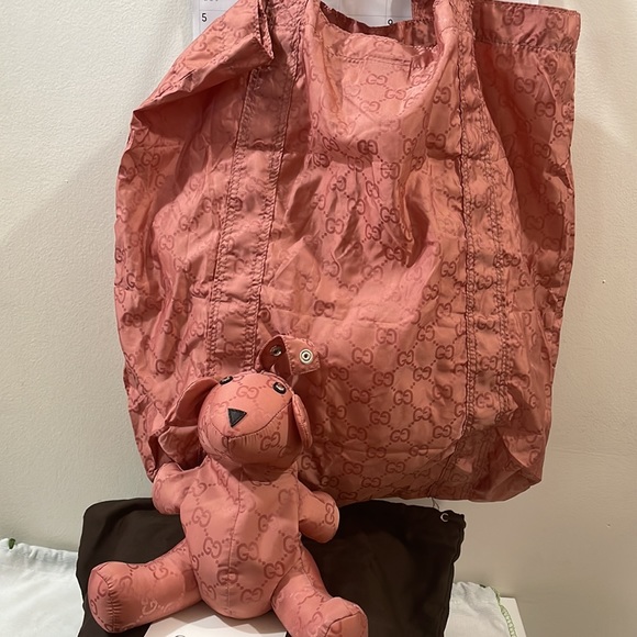 Sold‼️‼️GUCCI
Nylon Monogram Teddy Bear Folding Tote Pink💓 - Picture 11 of 17
